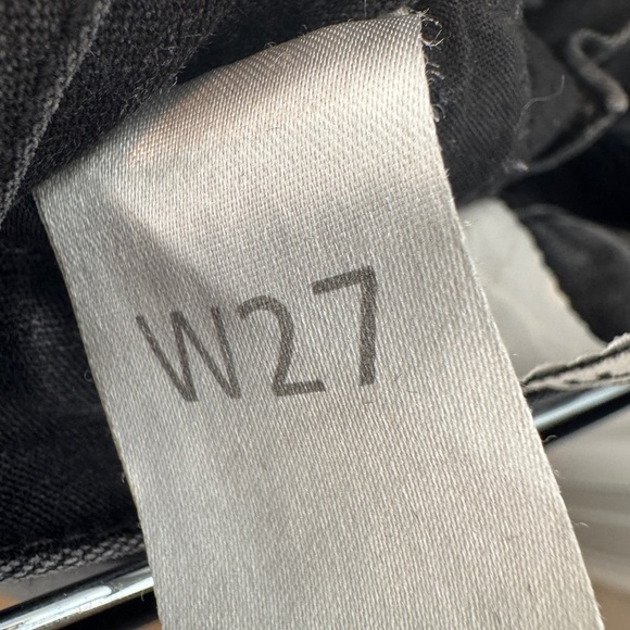 UNIF Women’s Straight Leg Jeans with Round Rivets, Sz 27 - Picture 5 of 9